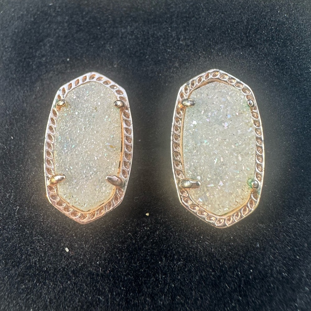 KENDRA SCOTT Elegant Rose Gold Druzy Stud Earrings